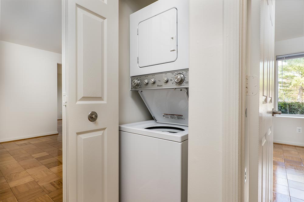 washer and drying in apartment