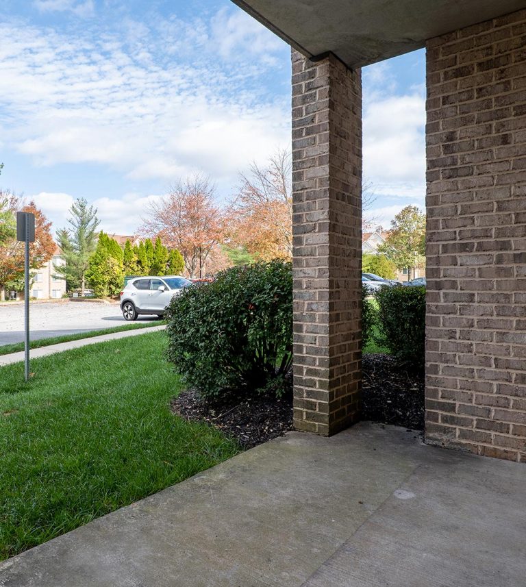 About North Ridge Garden Apartments